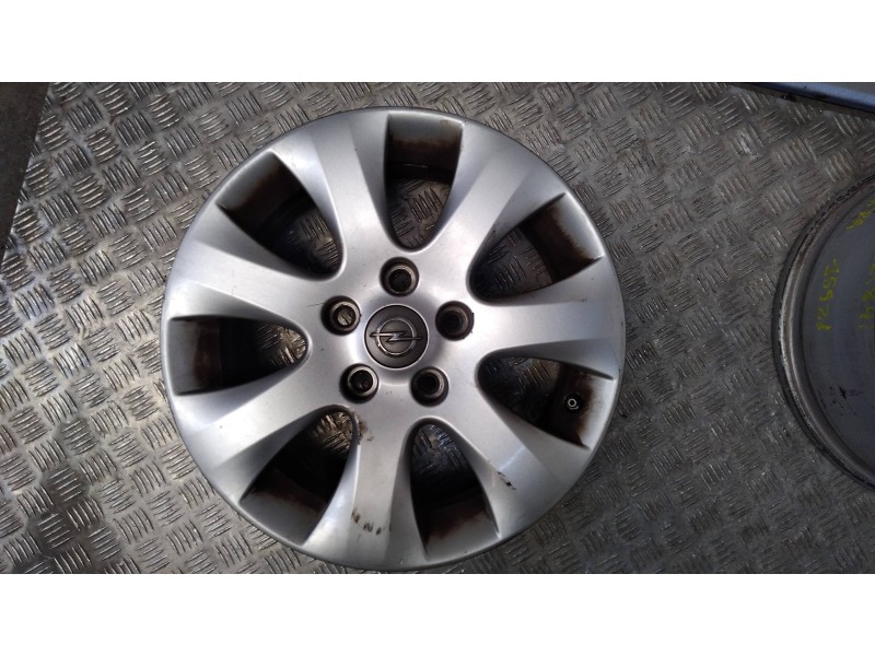 Recambio de juego llantas aluminio para opel astra j lim. selective referencia OEM IAM 6.5X16 5 TORN ET41 ALUMINIO 