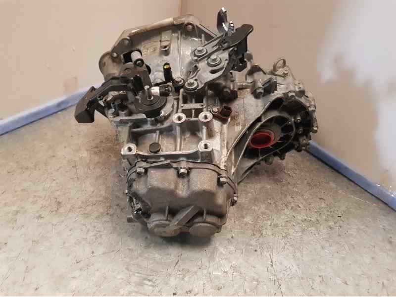 Recambio de caja cambios para kia stonic (ybcuv) hybrid referencia OEM IAM U33VMH 004095 6VELOCIDADES