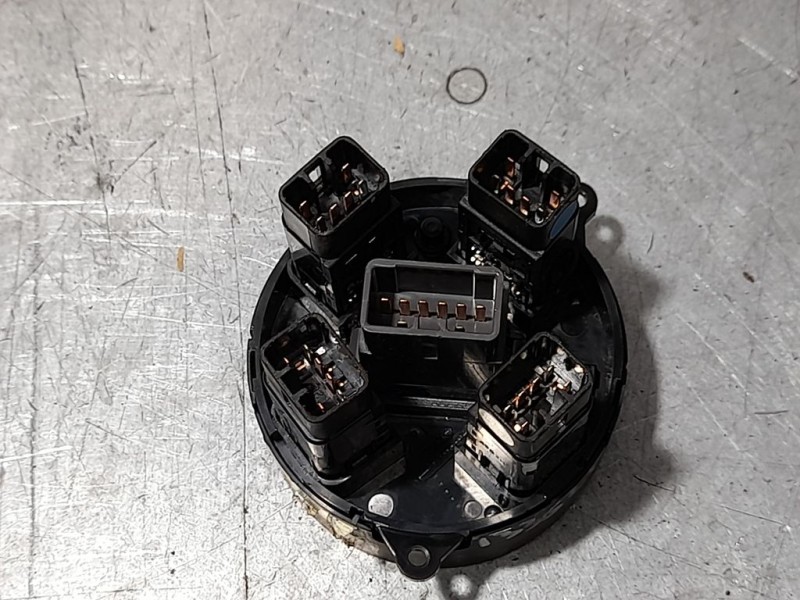 Recambio de warning para ssangyong actyon 200 xdi referencia OEM IAM 8620131111  