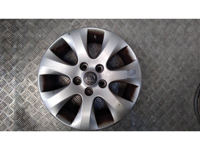Recambio de juego llantas aluminio para opel astra j lim. selective referencia OEM IAM 6.5X16 5 TORN ET41 ALUMINIO 