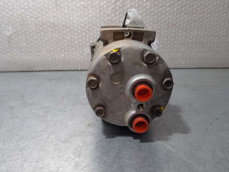 Recambio de compresor aire acondicionado para renault laguna (b56) 1.8 16v rt referencia OEM IAM 751602934  MODEL 8074A SANDEN