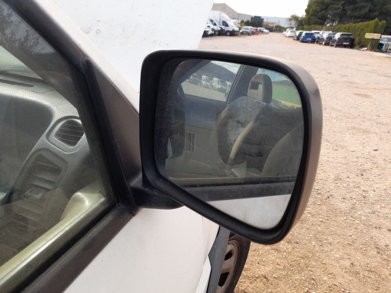 Recambio de retrovisor derecho para nissan terrano ii (r20) 2.7 td 4wd referencia OEM IAM 963010F000  