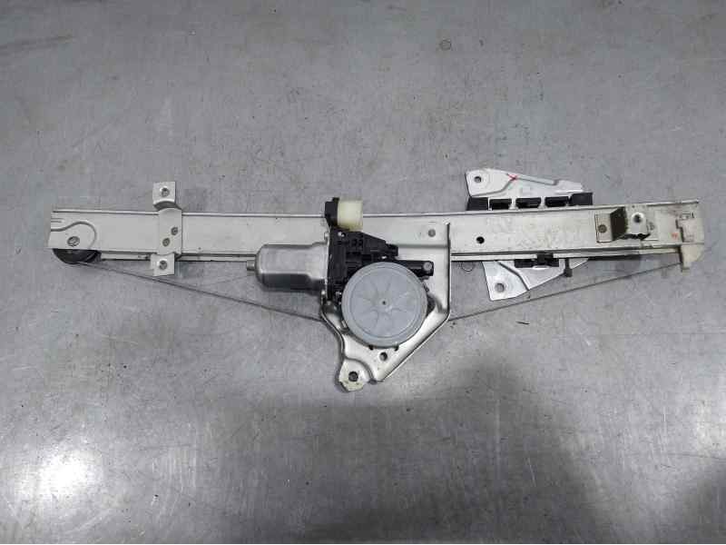 Recambio de elevalunas trasero derecho para mitsubishi grandis (na0w) invite referencia OEM IAM MR959660  ELECTRICO