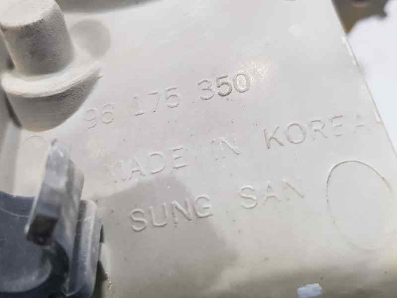 Recambio de piloto delantero izquierdo para daewoo nexia gl referencia OEM IAM 96175350  INTERMITENTE