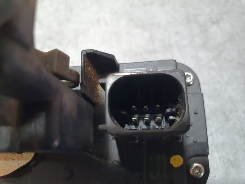 Recambio de cerradura puerta trasera izquierda para opel antara energy 4x4 referencia OEM IAM SIN REF  6 PINES