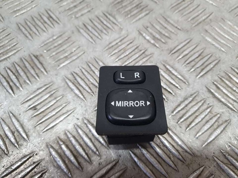 Recambio de mando retrovisor para toyota yaris (ksp9/scp9/nlp9) básico referencia OEM IAM 769746  