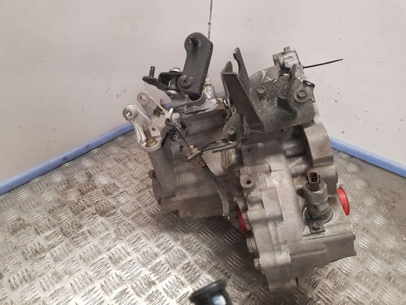 Recambio de caja cambios para honda civic berlina 3 (ep1/2) 1.7 ctdi ls referencia OEM IAM 61MD4 97253291 5VELOCIDADES