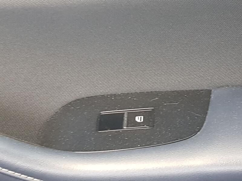 Recambio de mando elevalunas delantero derecho para mazda cx-30 (dm) skyactiv-x m hybrid referencia OEM IAM BDGF66370  