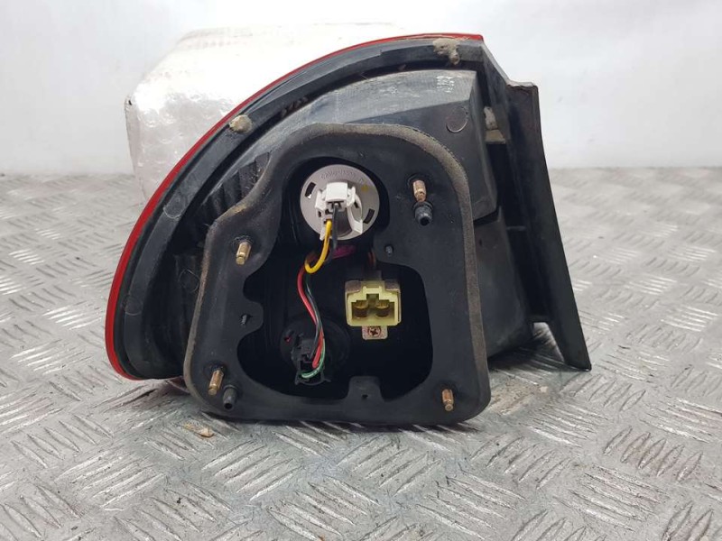 Recambio de piloto trasero derecho para daewoo lanos se referencia OEM IAM   EXTERIOR