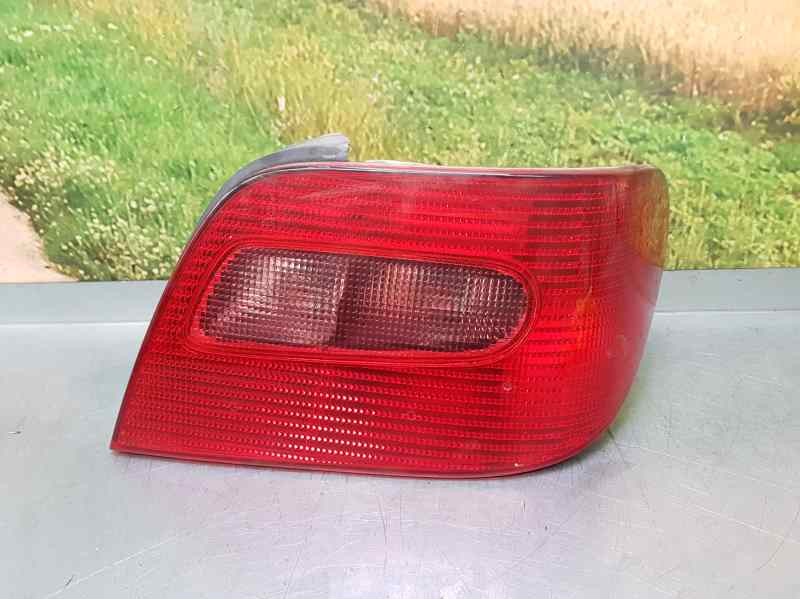 Recambio de piloto trasero derecho para citroën xsara berlina 1.6i 16v premier referencia OEM IAM   