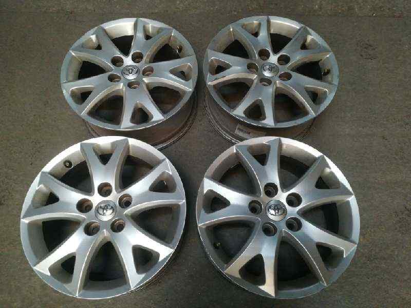 Recambio de juego llantas aluminio para toyota corolla verso (r1) 2.2 d-4d luna referencia OEM IAM 65X16 5 TORN ET 45 ALUMINIO 