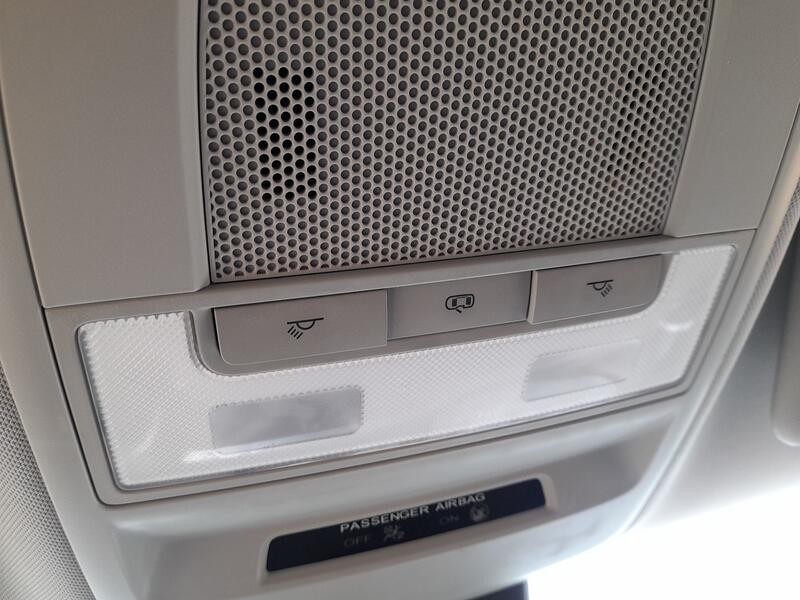 Recambio de luz interior para mg zs suv (azs1) 1.0 t-gdi referencia OEM IAM 105671589  