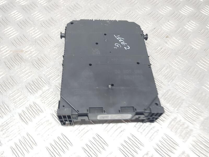 Recambio de caja reles / fusibles para peugeot 208 (p2) active pack referencia OEM IAM 9832880380  