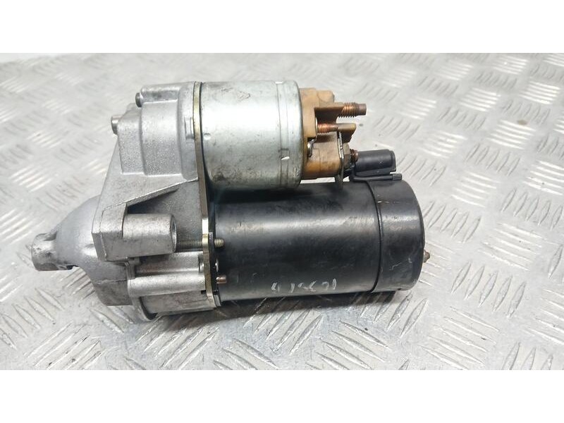 Recambio de motor arranque para peugeot 207 premium referencia OEM IAM 9640825280 VALEO D5RA110