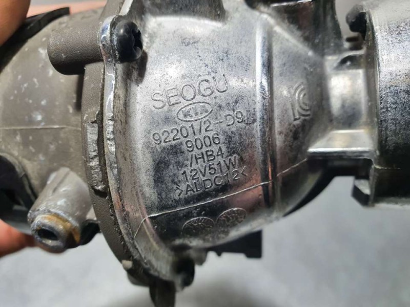 Recambio de faro antiniebla izquierdo para kia stonic (ybcuv) hybrid referencia OEM IAM 922012D9 SEOGU 