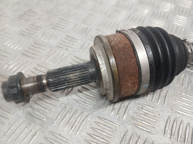 Recambio de transmision delantera izquierda para toyota auris hybrid active referencia OEM IAM 4342002A60C  