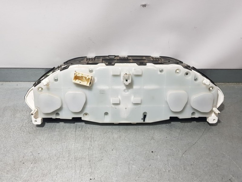 Recambio de cuadro instrumentos para peugeot 2008 (--.2013) active referencia OEM IAM 982262158000  