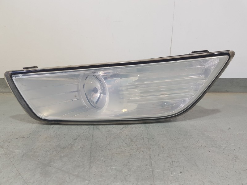 Recambio de faro antiniebla izquierdo para ford mondeo iv (ba7) 1.8 tdci referencia OEM IAM 7S7115K202AD  