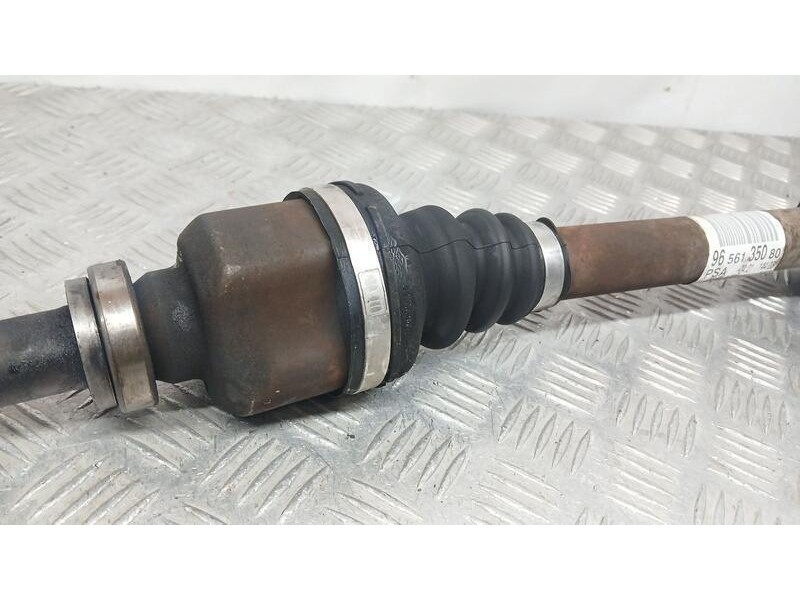 Recambio de transmision delantera derecha para peugeot 207 premium referencia OEM IAM 9656135080  