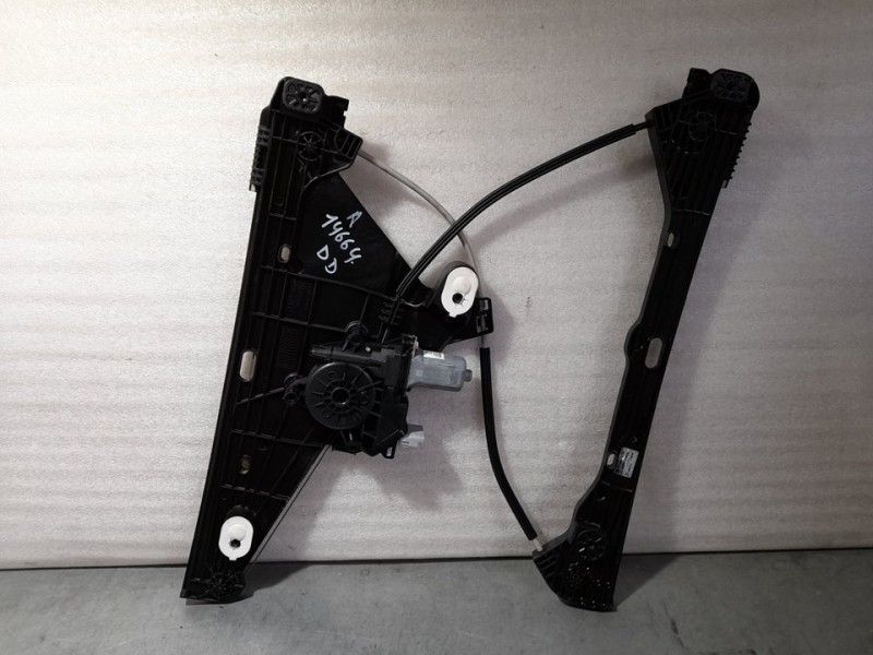 Recambio de elevalunas delantero derecho para peugeot 208 (p2) allure referencia OEM IAM 9829043380  ELECTRICO 6 PINES