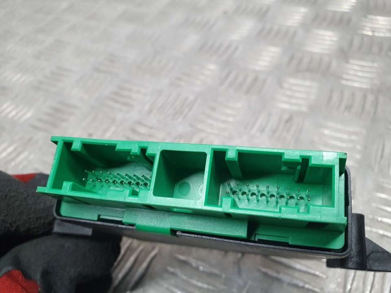 Recambio de modulo electronico para peugeot 5008 gt line 1.5 hdi 130 cv referencia OEM IAM 9835626980 0263014494 BOSCH