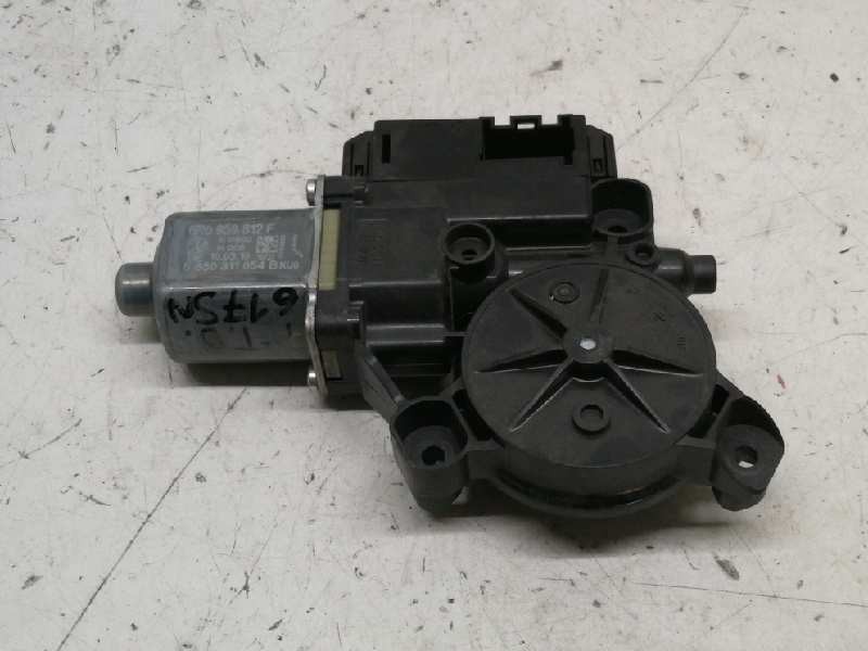 Recambio de motor elevalunas trasero derecho para volkswagen polo (6r1) advance referencia OEM IAM 6R0959812F S850311054B 5 PINS