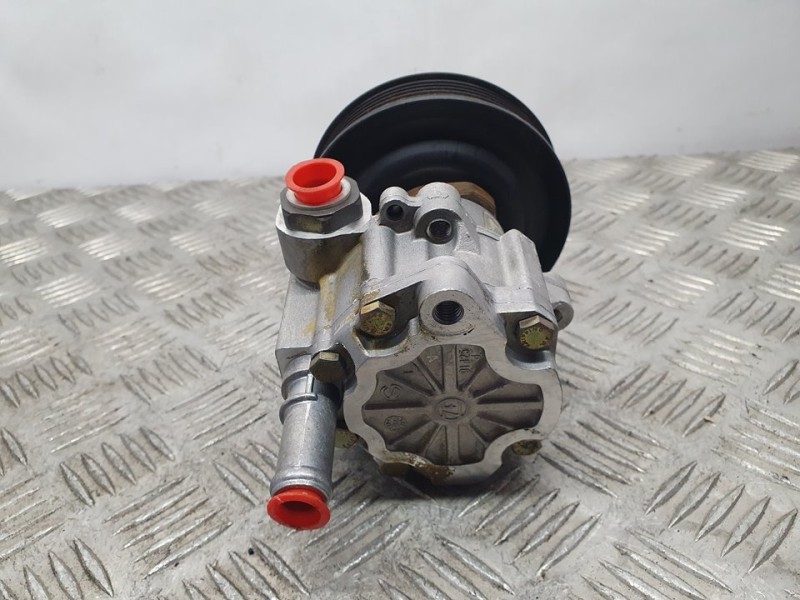 Recambio de bomba direccion para volkswagen polo berlina (6n1) básico referencia OEM IAM SIN REF  