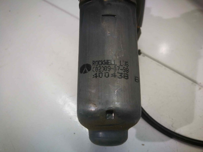 Recambio de elevalunas trasero derecho para nissan primera berlina (p11) gx referencia OEM IAM 400438B  2 PINS