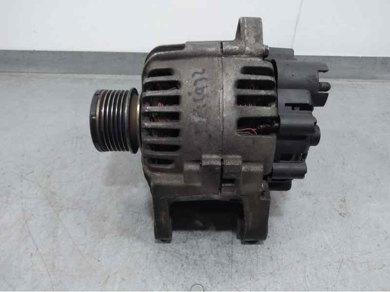 Recambio de alternador para renault scenic ii privilege referencia OEM IAM 2543564A  VALEO