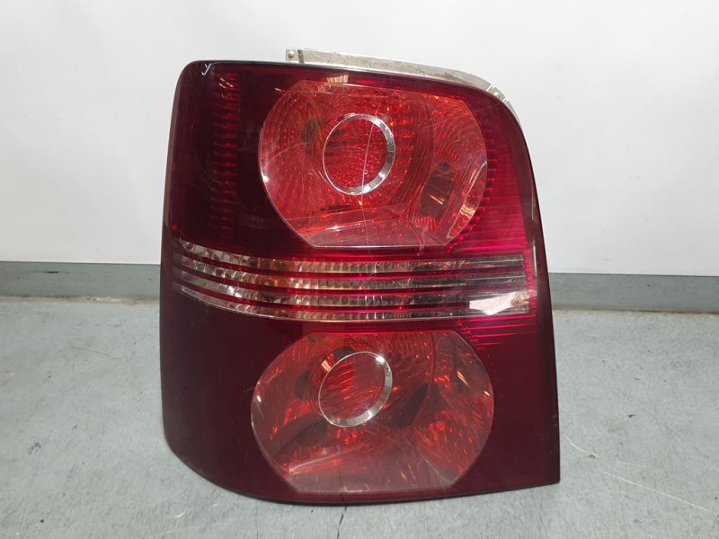 Recambio de piloto trasero izquierdo para volkswagen touran (1t2) highline referencia OEM IAM 1T0945095N  TOCADO