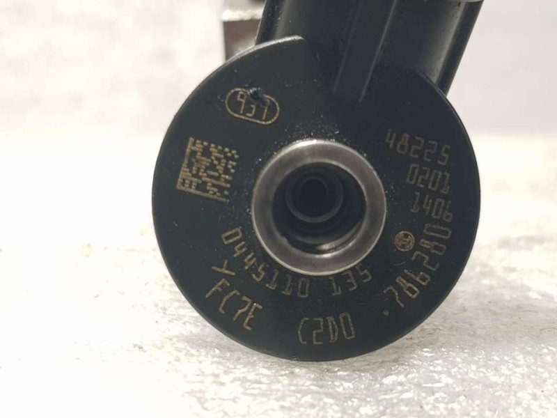 Recambio de inyector para peugeot 206 berlina xs referencia OEM IAM 0445110135  BOSCH