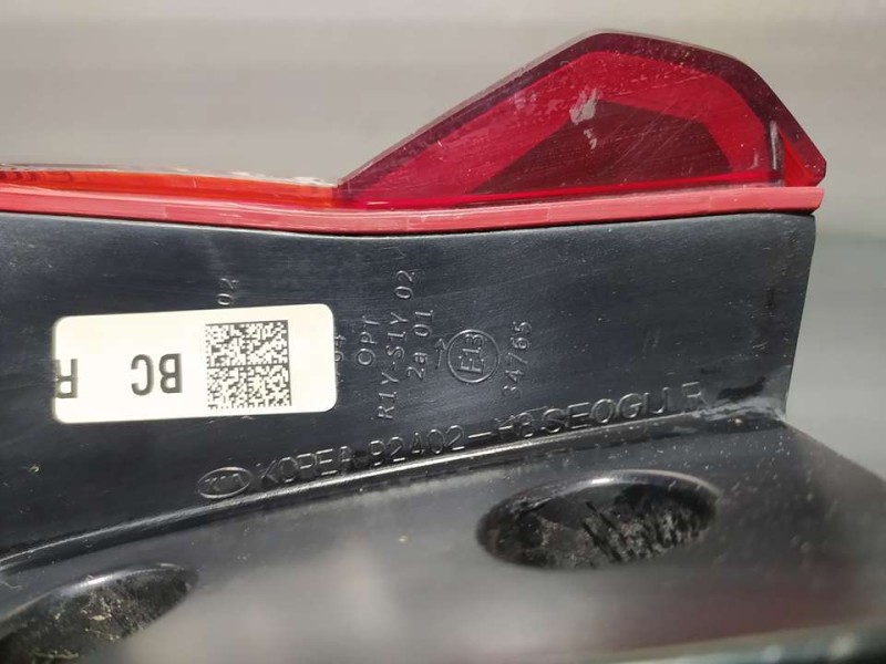 Recambio de piloto trasero derecho para kia stonic (ybcuv) hybrid referencia OEM IAM 92402H8400  EXTERIOR