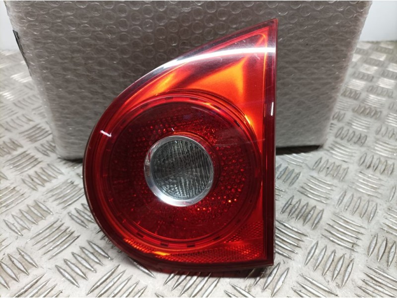 Recambio de piloto trasero derecho para volkswagen golf v berlina (1k1) highline referencia OEM IAM 1K6945094J  INTERIOR