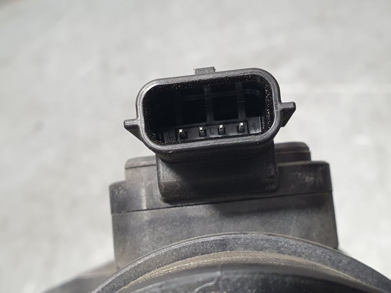 Recambio de caudalimetro para dacia dokker ambiance referencia OEM IAM 8200682558B 5WK97021 CONTINENTAL