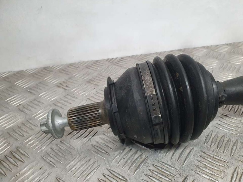 Recambio de transmision delantera izquierda para mercedes-benz clase b (w246) b 200 be (246.243) referencia OEM IAM A2463309000 