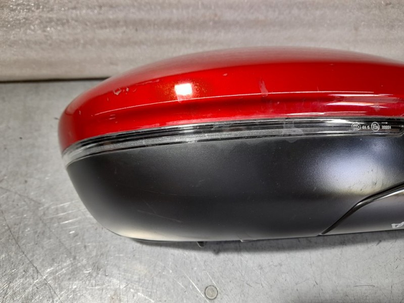 Recambio de retrovisor derecho para peugeot 208 (p2) allure referencia OEM IAM 98260171XT  ELECTRICO 2 CLAVIJAS 10 + 2 PINES