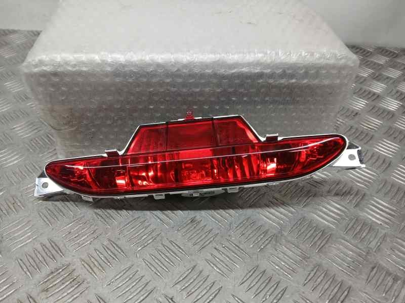 Recambio de piloto trasero central para peugeot 208 (p2) active referencia OEM IAM 9674308980  PARAGOLPES