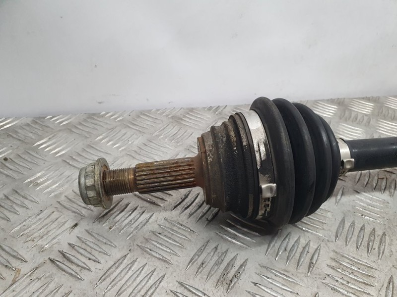 Recambio de transmision delantera izquierda para volkswagen polo berlina (6n1) básico referencia OEM IAM SIN REF  