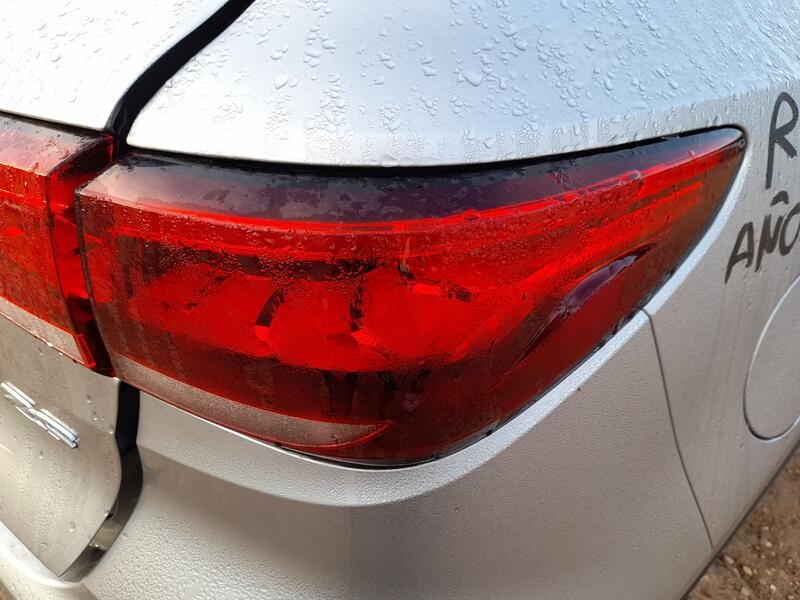 Recambio de piloto trasero derecho exterior para mg zs suv (azs1) 1.0 t-gdi referencia OEM IAM 10571682 LED 