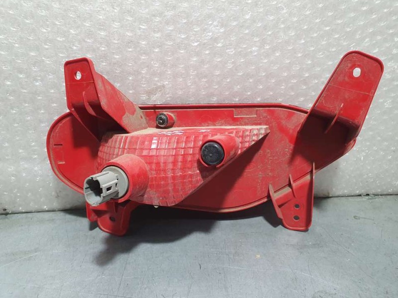 Recambio de piloto trasero derecho paragolpes para kia stonic (ybcuv) hybrid referencia OEM IAM 92406H8400  