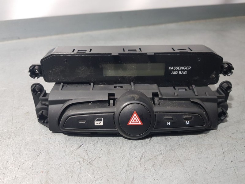 Recambio de mando multifuncion para hyundai ix20 gls style referencia OEM IAM 945101K000  