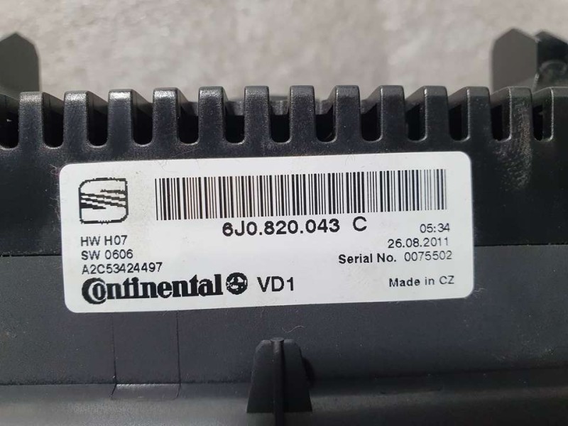 Recambio de mando climatizador para seat ibiza (6j5) stylance / style referencia OEM IAM 6J0820043C A2C53424497 CONTINENTAL
