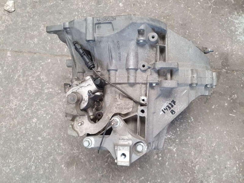 Recambio de caja cambios para ford focus lim. (cb4) trend referencia OEM IAM 8M5R7002FD 300807 6VELOCIDADES