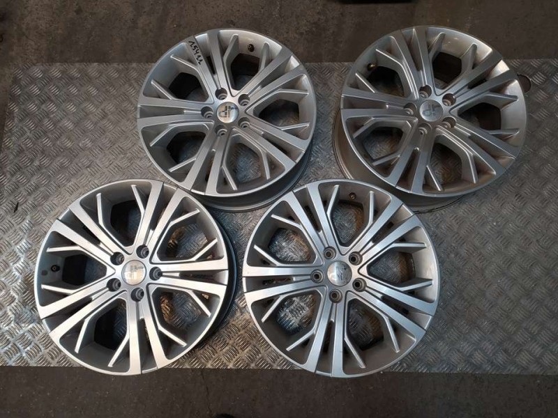 Recambio de juego llantas aluminio para dr 5.0 special referencia OEM IAM 7X17 5 TORN ET45 ALUMINIO 