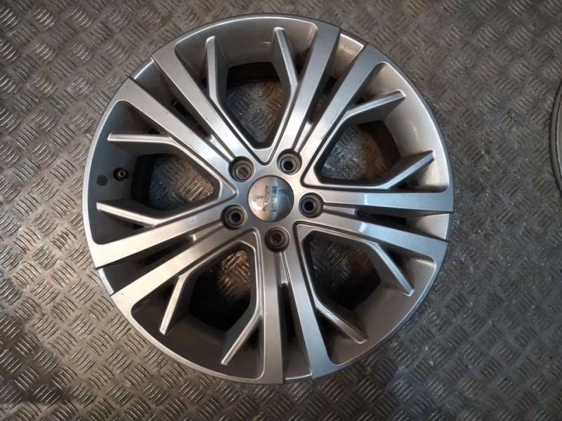 Recambio de juego llantas aluminio para dr 5.0 special referencia OEM IAM 7X17 5 TORN ET45 ALUMINIO 