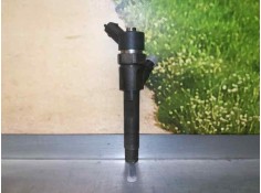 Recambio de inyector para renault scenic ii 1.9 dci diesel referencia OEM IAM 7700111014 0445110021 BOSCH