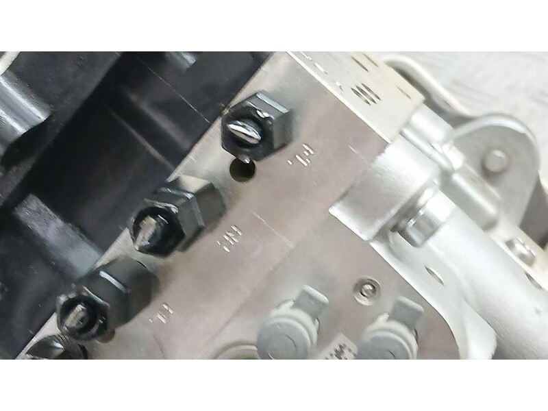 Recambio de abs para kia niro emotion plug-in hybrid referencia OEM IAM 58500G5300 MANDO 