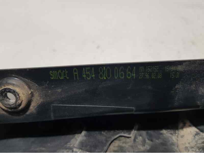 Recambio de piloto trasero derecho para smart forfour básico (70kw) referencia OEM IAM A4548100664  