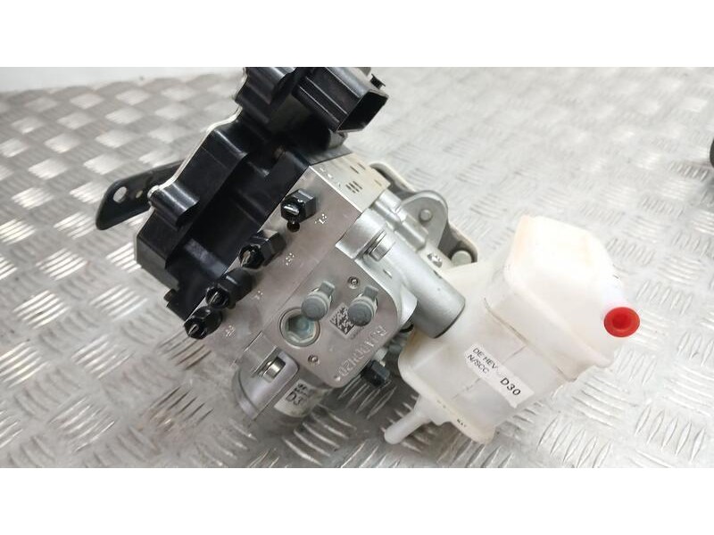 Recambio de abs para kia niro emotion plug-in hybrid referencia OEM IAM 58500G5300 MANDO 