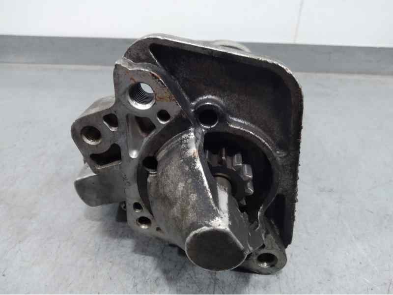 Recambio de motor arranque para renault scenic ii privilege referencia OEM IAM 8200584675  